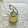 Bolso bandolera para mujer Shuai Mi Jia, gran capacidad, nuevo modelo 2026, alto valor estético, estilo vintage, bolso de hombro para mujer, bolso tipo cubo