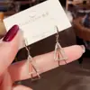 Brincos de Pérola Geométricos com Pino de Prata 925 para Mulheres, Brincos de Franja Modernos, Brincos de Luxo, Brincos Elegantes Retrô Venda por Atacado