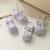 Sandalias Cerradas para Niñas 2026 Primavera/Verano Nuevos Zapatos Casuales Versátiles de Moda Zapatos Huecos de Princesa Planos de Suela Suave