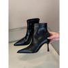 Botas Curtas de Salto Alto para Mulheres 2025 Outono e Inverno Novo Estilo Coreano Versátil Botinhas de Tornozelo Botas Slim Botas Curtas Pretas Francesas Bico Fino