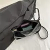 Directo del Fabricante, En Stock Nuevo Modelo 2026 Bolso de Mujer, Bolso de Hombro Simple y Elegante, Bolso Cruzado de Moda Europeo y Americano para Mujer