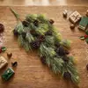Bayas artificiales de Amazon transfronterizas, agujas de pino de Navidad, decoración de mesa de comedor para el hogar, planta verde DIY para colgar en la pared