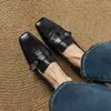 Mocassins Elegantes Estilo Francês de Camélia em Couro Lavado 2026 Primavera Salto Médio Grosso Bico Quadrado Couro Genuíno Corte Profundo Sapatos Individuais para Mulheres