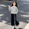 2026 Estilo Academia Primavera/Outono Moda Versátil Moletom para Meninas Patchwork Xadrez Calça Wide-Leg Conjunto de Duas Peças