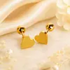 Brincos de aço titânio em formato de coração para mulheres, não desbotam, ear cuffs de alta qualidade e elegantes, design de rosca para evitar perdas, brincos de pérola redonda fosca