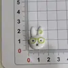 Coelho Miffy com óculos Acessórios de resina DIY para Crocs, presilhas de cabelo, elásticos de cabelo, fivelas de sapato, chaveiros, pingentes e adesivos para garrafa de água