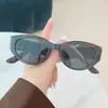 Óculos de Sol Gatinho com Armação Pequena para Mulheres, Tendência para Rosto Quadrado e Redondo, Óculos de Sol Pequenos Anti-UV, Óculos de Sol Personalizados de Alta Qualidade