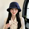 Novo Chapéu de Feltro de Lã da Moda para Mulheres, Chapéu Bucket de Topo Arredondado Estilo Coreano para Primavera e Outono, Chapéu Cloche Britânico Versátil Retrô de Celebridade da Internet