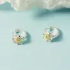 Pendientes de botón de margarita Pendientes de botón coreanos para mujer Flor pequeña Girasol Temperamento fresco Estilo bosque Personalidad Versátiles Colgantes para orejas Pendientes simples de celebridad de internet