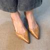 Sapatos de Salto Alto Versáteis para Mulheres 2026 Primavera/Verão Novos Slip-On Retrô Profissionais de Trabalho Bico Fino Raso Elegantes Sapatos de Salto Único
