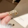 Anillo Abierto Exquisito de Zirconia y Perla Hueca Estilo Francés, Anillo de Nicho de Lujo Ligero de Gama Alta, Joyería de Moda Versátil para Mujer