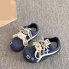 Zapatos Versátiles Estilo Coreano para Niñas 2025 Nuevas Zapatillas Estudiante Suela Gruesa Zapatos Blancos Niñas Ligeros Casuales Zapatos de Entrenamiento Moral
