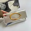 Bolso de Mano para Mujer 2026 Nueva Tendencia Elegante Brillante Clutch Bolso de Noche Elegante Sensación de Alta Gama Bolso Tipo Sobre Bolso Cuadrado