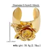 N12161 Europa y Estados Unidos ZA industria pesada exagerada cadena de clavícula de viento de metal tridimensional dulce fresca flor de rosa colgante collar mujeres