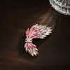 Broche de Asa Luxuoso e Elegante, Corsage de Cristal Exquisito e Elegante para Mulheres de Alto Padrão, Design de Luxo Acessível Pin Acessórios para Terno