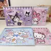 Libro de Dibujo Portátil Sanrio A4 con Espiral para Niños, Libro para Colorear y Pintar con Acabado Dorado Metálico, Incluye Pegatinas