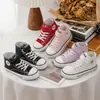 Tênis de Lona Redondo High-Low para Crianças 2026 Novo Modelo de Verão Meninos e Meninas Esportivo Casual Estudante Tênis com Solado Macio