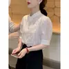 Nova Camisa Retro Bordada Estilo Chinês com Botões e Gola Alta para Mulheres, Novo Modelo Verão 2026, Elegante Top de Manga Média Slim Fit