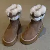 Botas de neve de moda quentes e peludas com forro de fleece para o inverno para mulheres, botas curtas de sola grossa, novo estilo simples 2026 com fivela de cinto