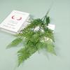 Simulación de boda planta verde Blanco verde decoración de boda flor hoja verde camino alto guía ingeniería decoración planta verde