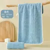 Toalla de vellón coral, toalla de lavado para el hogar, toalla absorbente gruesa de secado rápido, toalla de fábrica, venta al por mayor, logotipo gratis