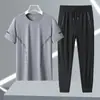 Traje de Verano para Hombre de Seda de Hielo Transpirable Deportivo Casual Cuello Redondo Pantalón Largo Traje de Secado Rápido Traje de Manga Corta de Seda de Hielo para Hombre