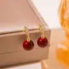 Brincos de Pérola com Zircônia Gota de Óleo Vermelho Angolano, Brincos Estilo Retrô Francês, Brincos de Nicho Exquisitos de Alta Qualidade para Mulheres