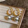 Pendientes de Botón de Perla Redonda Francesa Lujo Ligero Moda de Alta Gama Pendientes Exquisitos para el Viaje Diario Accesorios de Pendientes Versátiles para Mujeres