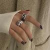 Diseño de nicho anillo de metal irregular con letra femenina Corea del Sur retro personalidad temperamento versátil moda Anillo abierto