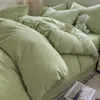 Juego de ropa de cama de cuatro piezas de algodón lavado 100% simple, funda de edredón a cuadros de color sólido nórdico de algodón puro para dormitorio de estudiante