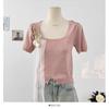 Diseño de Encaje con Borde de Flor Estéreo Cuello Cuadrado Manga Corta Camiseta para Mujer Verano de Alta Gama Abertura Top Corto de Punto Ins
