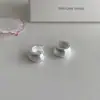 Pendientes de Aro Lisos Cepillados Casuales Diarios para Mujer, Diseño de Lujo Accesible, Pendientes Compactos de Alta Gama con Cierre de Plata, Pendientes Versátiles de Moda