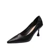 Elegantes Zapatos de Tacón Alto para Mujer, Nuevo Estilo Primavera 2026, Tacones Finos, Ligeros, Nicho Minimalista Francés, Puntiagudos, de Piel