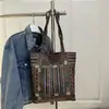 2025 Rayas Gran Capacidad Otoño e Invierno Nueva Moda Color de Contraste Tendencia Casual Viaje Diario Casual Bolso Tote para Axila Hombro