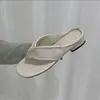 Chinelos de Salto Baixo Chuyuji para Mulheres, Uso Externo de Verão, Novos Calçados de Praia de Férias Estilo Fada 2026, Sandálias Estilo Francês