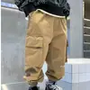 Pantalones Cargo de Moda para Niños Primavera y Otoño 2026 Nuevos Pantalones Infantiles Estilo Coreano para Niños Mayores Sueltos Casuales Largos