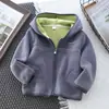 Ropa Exterior para Niños Otoño e Invierno Nuevo Terciopelo Austriaco Cálido con Capucha Deportivo Holgado Sudadera para Niños Sudaderas Tops Cárdigan Ropa para Niños