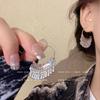 Aretes de aro liso exagerados europeos y americanos para mujer, temperamento nicho de lujo ligero, aretes con sensación de alta gama, aretes explosión de aguja de plata 925 al por mayor