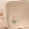Colgante de jade hetiano natural con cerradura de seguridad Ruyi, collar de clavícula de moda simple para mujer, colgante de jade, regalo al por mayor