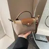 Bolso de Nylon Tipo Dumpling para Mujer Retro de Hombro Cruzado de Mano Pequeño Cuadrado Múltiples Colores Disponibles Personalización