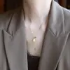 Explosión de TikTok Acero de Titanio Tirar Oso Amoroso Collar Joyería para Hombres y Mujeres Moda Personalidad Popular en Internet Europa y América Transfronterizo Simple