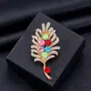Broche de Pena Colorida Cravejado com Diamantes em Liga de Alta Qualidade, Elegante e Único, Alfinete para Acessórios de Roupas Femininas