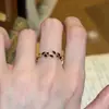 Anillo de Hoja y Rama Negro de Segunda Mano para Mujer, Nueva Moda Vintage 2026, Alta Gama, Sencillo, Lujo Ligero, Versátil, Exquisito Accesorio para la Mano