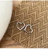 Pinzas para Orejas Únicas con Forma de Corazón Grande Exagerado Color Dorado, Pendientes de Estilo Vintage Nuevos, Artículos de Regalo, Accesorios para Orejas Minimalistas de Nicho al por Mayor