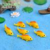 Pez dorado DIY micro paisaje decoración de acuario pecera paisaje acuático llavero de pez creativo decoración de resina manualidades