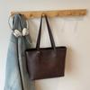 Bolsa Tote Retrô de Grande Capacidade para Outono e Inverno Bolsa de Ombro para o Dia a Dia para Meninas para o Trabalho e Aula Bolsa Versátil Feminina