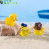 Transfronterizo Nuevo Producto Micro-Paisaje Creativo Luminoso Versátil Patito Amarillo Muñeco Accesorios de Decoración DIY Pequeños Adornos de Resina