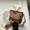 Bolso pequeño de personalidad con patrón de rombos para mujer 2026 otoño nuevo estilo moda casual bolso cuadrado pequeño bolso de hombro único bandolera simple elegante