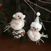 Adorno de Pájaro Pequeño de Felpa Gris Rama Pino Artificial Cono de Pino Tela Árbol de Navidad Adorno de Gorrión Sombrero Exhibición de Ventana