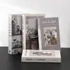 Libros decorativos falsos más vendidos transfronterizos, accesorios de decoración de lujo para el hogar, libros falsos, accesorios para fotos de sala de estar moderna, libros decorativos